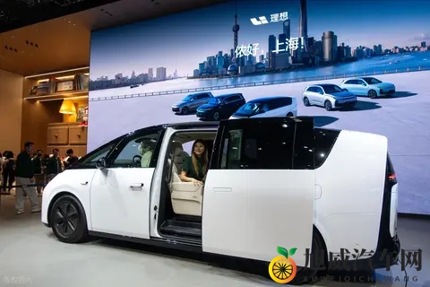 理想汽车召回11411 辆理想 MEGA 2024 款车型-1