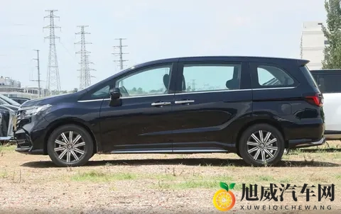 六款配置怎么选？奥德赛专为家庭用户而来，标配20L油混动力-3