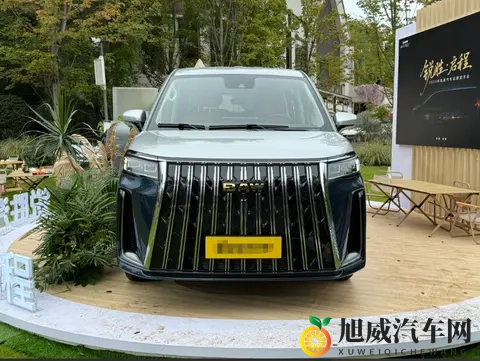 北汽锐胜M8将于11月5日预售！四种动力类型_中大型MPV-2