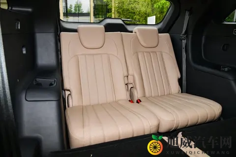 捷途X70L，轴距2820mm，配8AT+CDC，适合家用-3