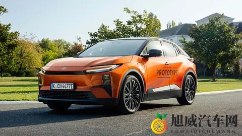 丰田加速电动化步伐，新款C-HR+首秀，设计与性能并重-2