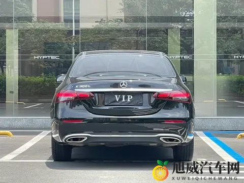 33万拿下准新奔驰E级,体验行政级轿车的舒适与豪华-1