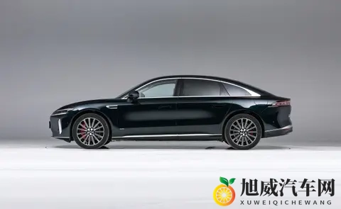 首款C级智慧旗舰，标配猎鹰700，车长超5米，将于11月15日上市-3