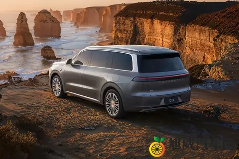 份额连续三月下滑，理想转战纯电，增程要亡？明年这些车要出大招-1