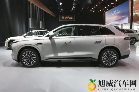 25款星纪元ET,大空间SUV,增程纯电可选,纯电续航760公里-1