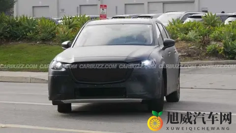 马自达偷偷改车，油车壳子装电芯-3