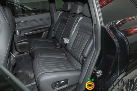 20 万级买车,这次真不用 “委屈将就” 了!2025 款星途星纪元 ET-3