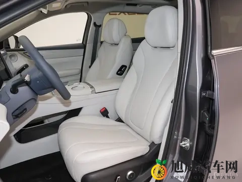 星途ET5开启预售 预售价1599万起-3