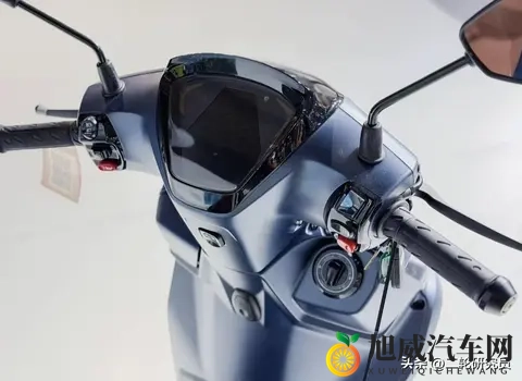 米兰车展爆款！三阳People R Hybrid125踏板车有何过人之处？-1