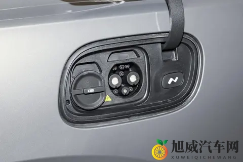 乐道L90 2025款 六座版Pro：以技术细节重塑家庭出行新标准-2