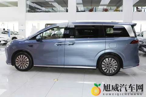 比亚迪夏降价了，家庭用户乐了，行业慌了-3