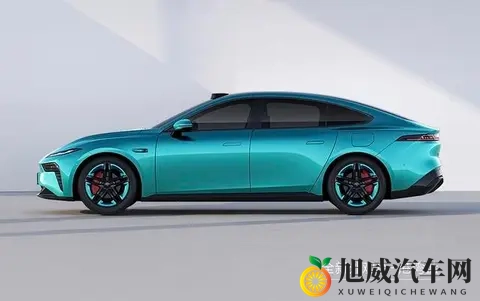 全家试驾东风奕派eπ007＋：智美超能轿跑，低至1499万元入手！-3