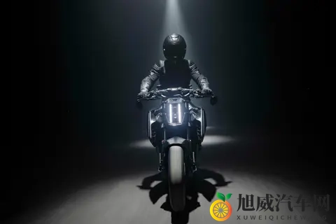 限量 100 部，KTM - 博速 2026 Brabus 1400 R 署名版-2