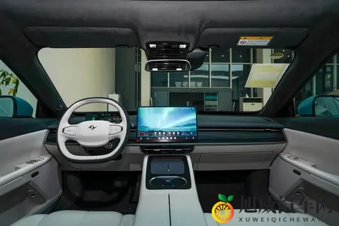 15万级新能源轿车，这次真出狠角色了？看看东风奕派 eπ007 +-1