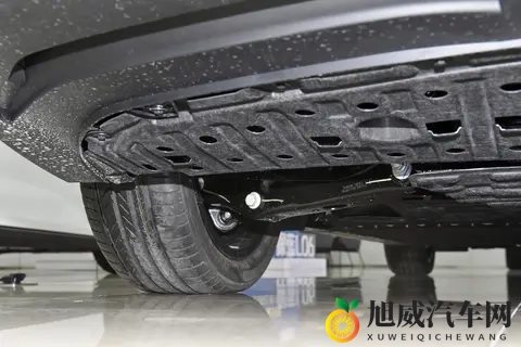 预售价1399万元起，全系标配激光雷达，深蓝L06家用的价格-3