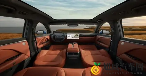 被忽略的细节！全新极狐阿尔法t5空间大比拼-2