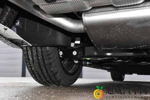 颜值在线,智能与驾控并存,试驾吉利中国星瑞全新东方曜系列-2