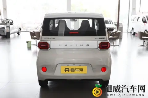 五菱宏光MINI EV 对比长安糯玉米 该怎么选？-1