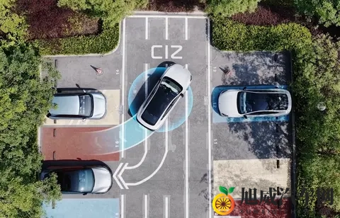 长安又添新丁！59s破百+法拉利同款磁流变县架，预售仅1399万起-3