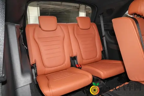 奔驰GLC价格大跳水，入门版最值得买！全新EV版曝光，该卖多少钱-3