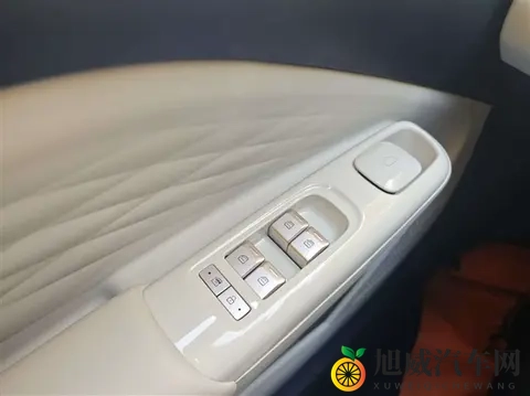 上市不到1月交付就破万台 628万起的极狐阿尔法T1为何能一把破圈-2