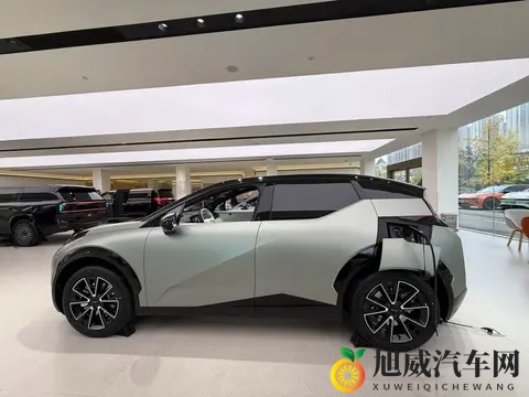 新款极氪X实车到店，限时1458万起-2