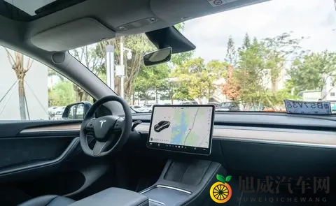 特斯拉Model Y821公里续航，2885万值不值？四大版本终极选购指南-3