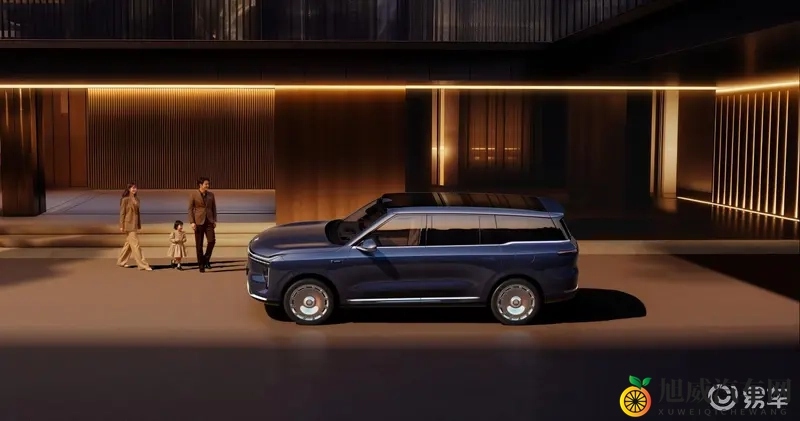 全系皆Ultra！智己LS9上市，3228万起一步到位-1