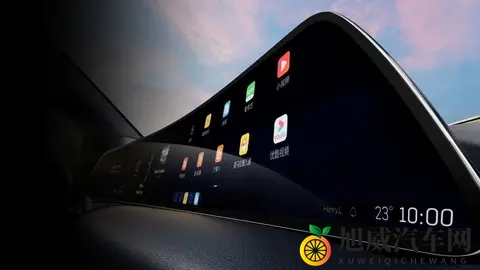 别只关注宝马3系了，不如看看这台20万内的“后驱王”-1