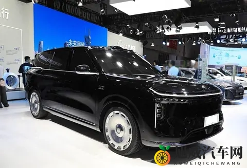 知己L9即将上市，车长52米+六座配置，挑战理想L9！-2