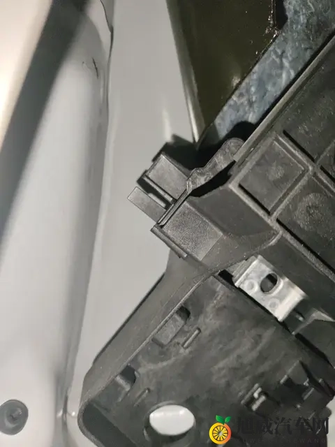 一手准新C级,圆你奔驰梦——二手奔驰C260L-3