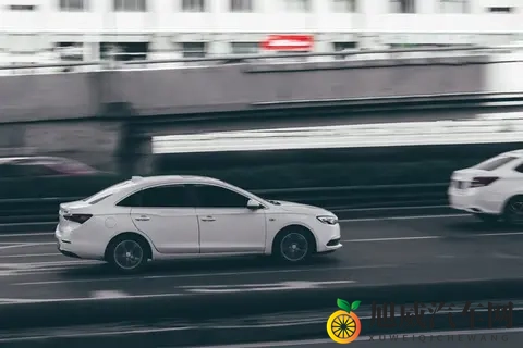 汽车节油实用指南：轻松降低油耗，省钱又环保-1