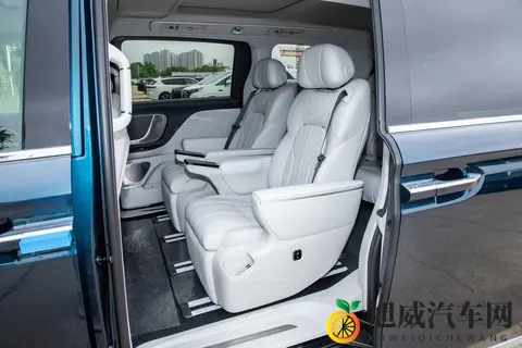 试完26款岚图梦想家,发现现在的MPV越来越卷了-1