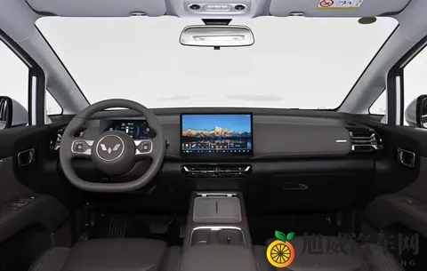 五菱星光730 PHEV：豪华配置+超强续航，仅需1068万-3