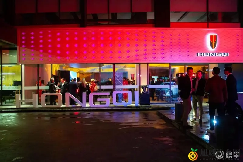 国产重口老太和小伙：国产喜剧中两位性格鲜明老年人物-1