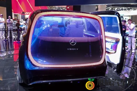 揉我胸 啊 嗯出水奶百合：“水奶百合：创新科技汽车，引领未来潮流”-2