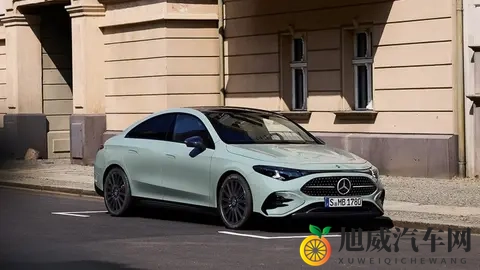 奔驰CLA欧洲也正式开卖了，不同的是，可加油，可充电？-3