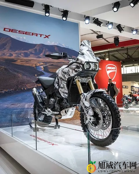 450ADV新竞品？杜卡迪曝光全新DesertX车型-1