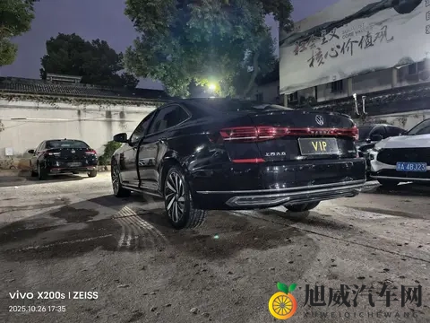 三年帕萨特星空版，12万拿下，宜商宜家好选择-2