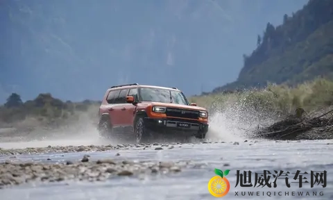 这台方盒子SUV太全能了！关键价格还不贵-3