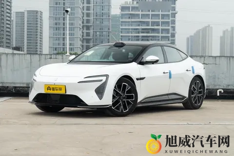 家用通勤不纠结！阿维塔 06 新能源轿车深度体验-2