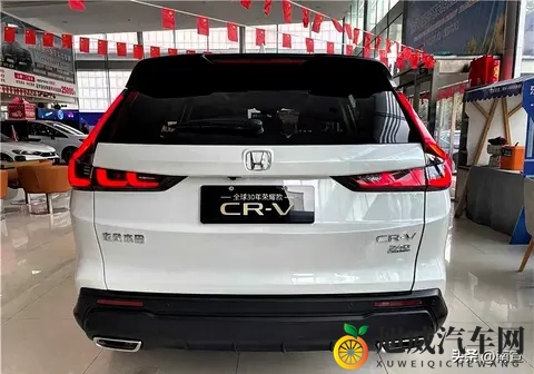 40岁少妇推油七次高潮：中年女性体验七次高潮，按摩油助力激情四溢-3