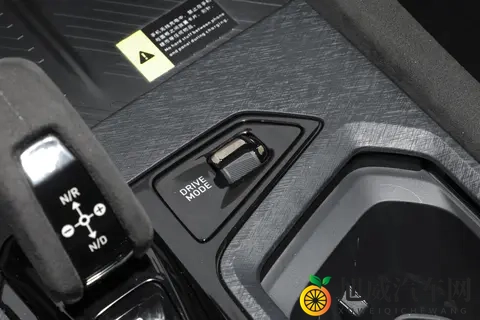 中国性能车的全新标杆，领克03+ 2026款 20TD 性能进阶版-3