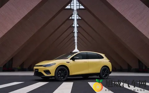 智能_旗舰_Pro_国民家轿，11月最值得期待新车TOP 5-2