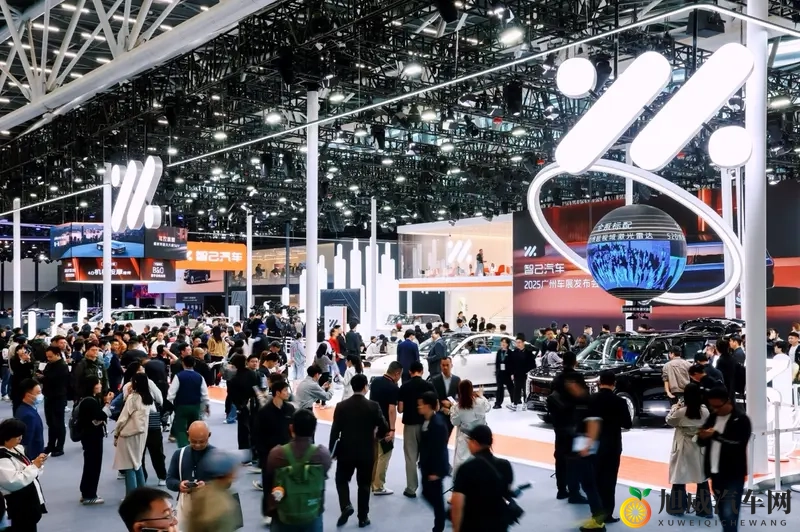 广州车展｜智己双车齐发 LS9启动交付、LS6加速产能-1