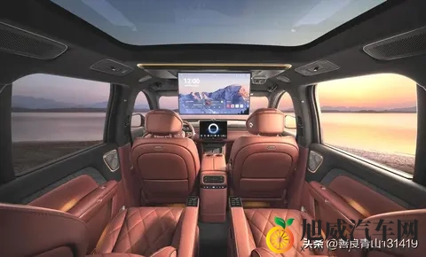 六座SUV第三排太挤？3120mm轴距神车让180cm壮汉秒变葛优躺-3
