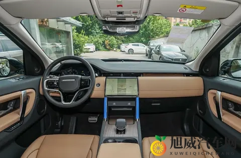 路虎发现2025款：经典越野在城市里活得滋润了-2