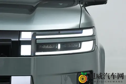 20万级中大型SUV方程豹钛7，配云感头枕+四驱长续航，去哪都自在-3