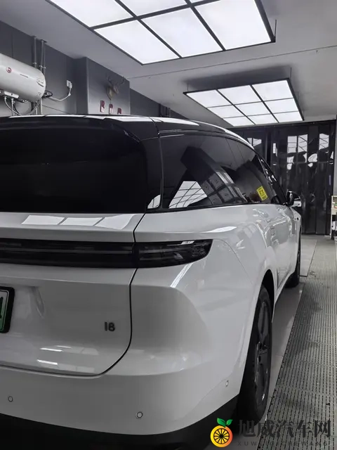 17c黑料爆料：神秘新车型曝光，油耗4.5L，市场前景看好-2