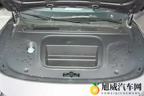 星纪元 ES 2025 款纯电版：城区辅助驾驶神器，家用选它不后悔-2